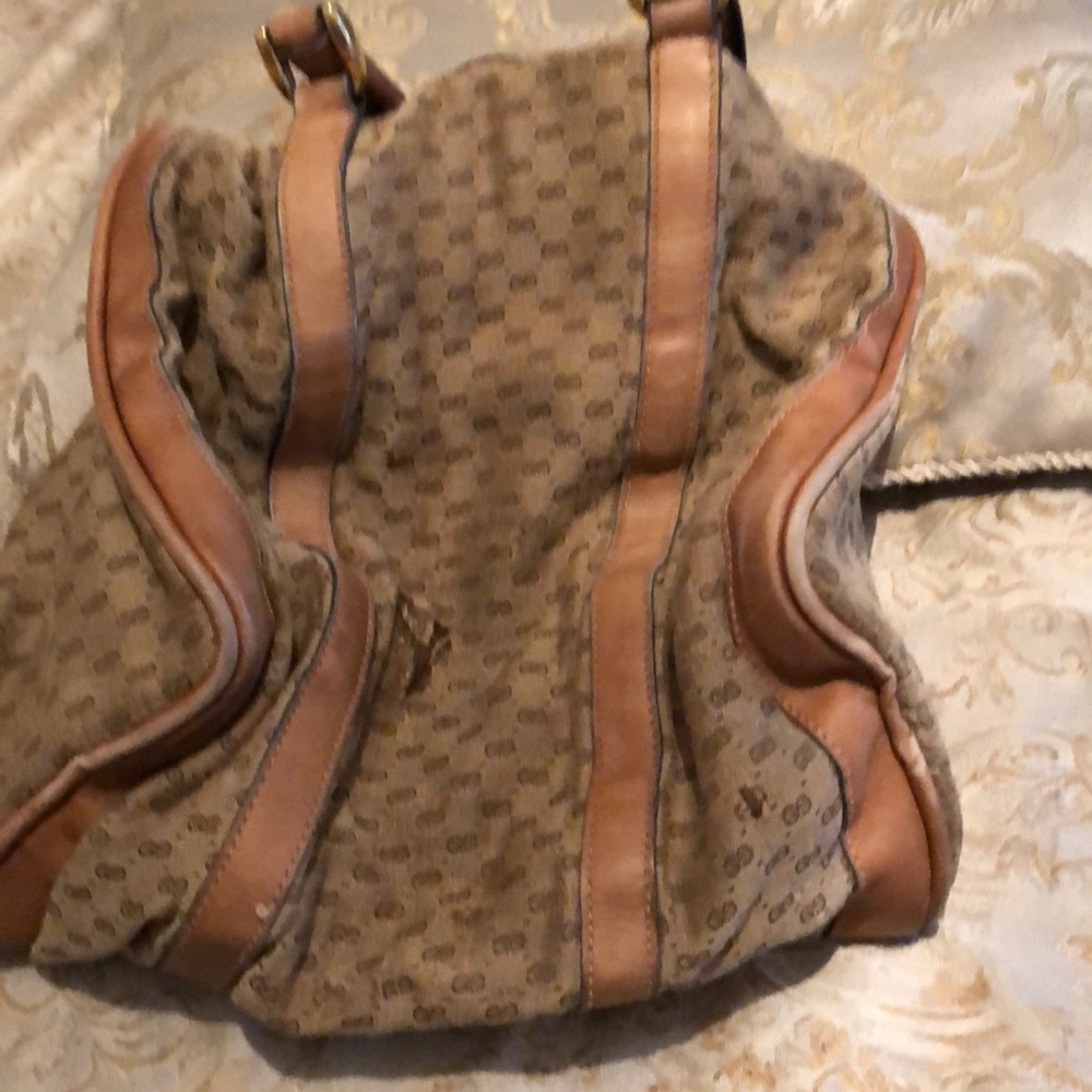 Gucci bag